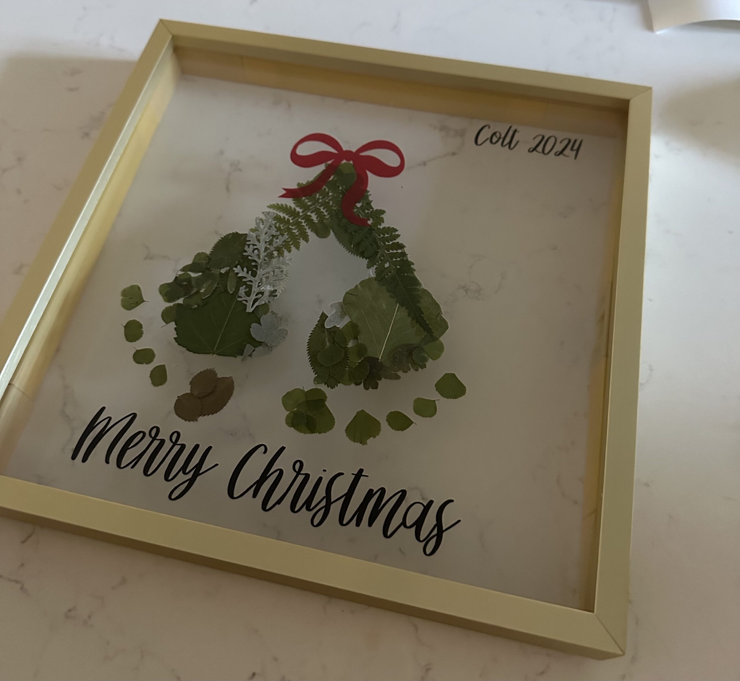 Mistletoes Christmas Keepsake